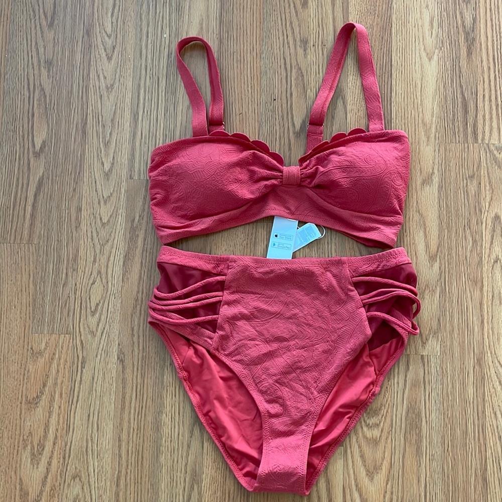 Cupshe two piece bikini size 0X, muted red/brick color, brand new w/tags